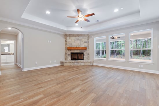 Recessed tray ceiling in home