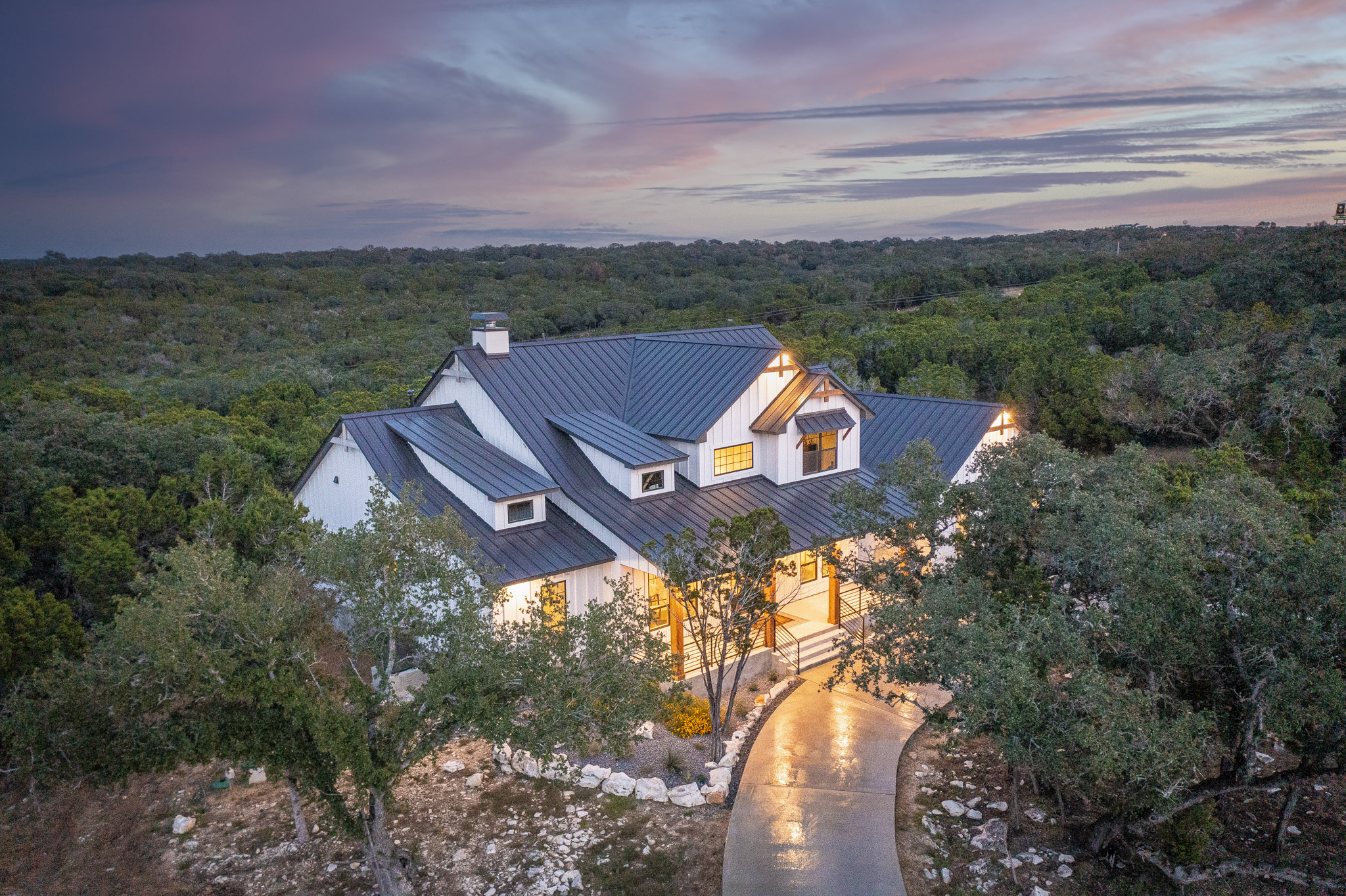 Why Empty-Nesters Are Choosing the Texas Hill Country for Their Forever Homes